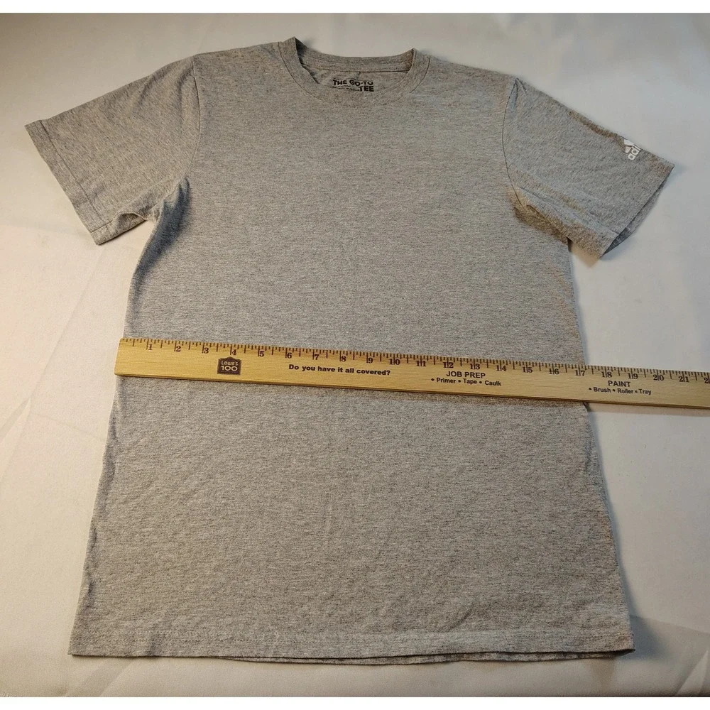 Adidas Mens The Go-To Tee Heather Grey Short Sleeve Crew Neck T-Shirt Size S
